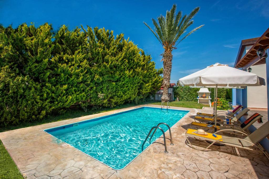 Villa Ibiscus by Villa Plus photo 1