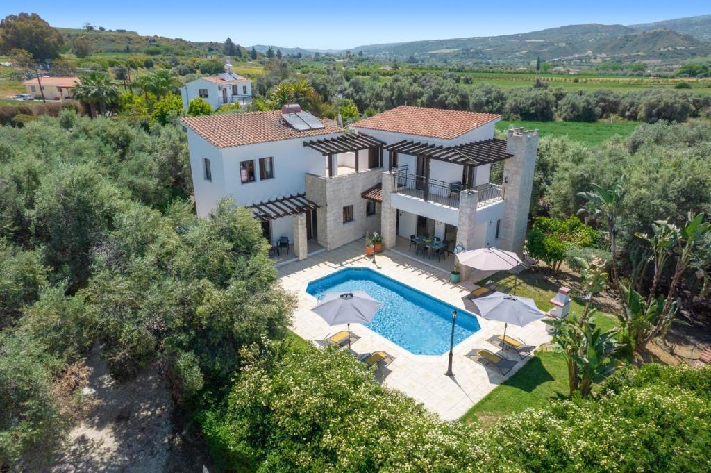 Villa Lena by Villa Plus photo 2