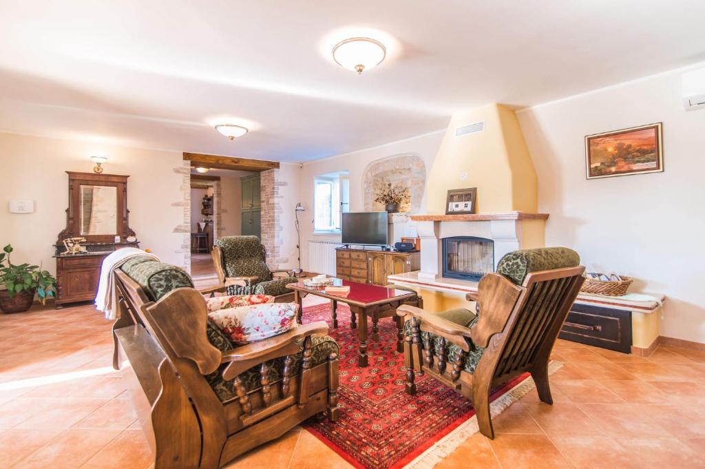 Villa Faggiolo by Villa Plus photo 4