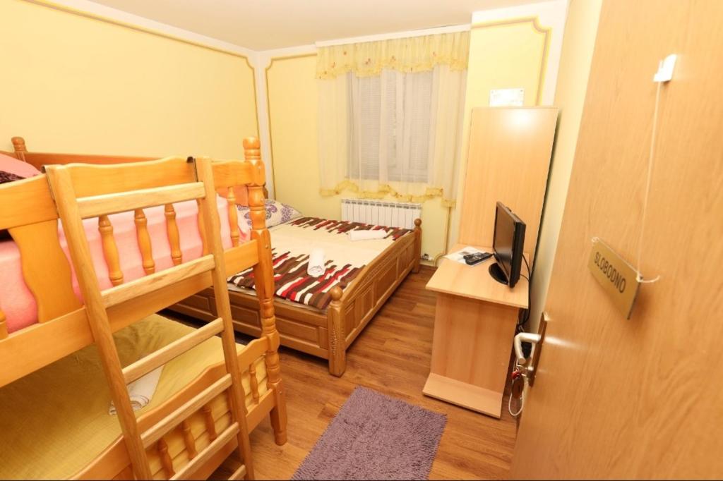 Rooms Odmaralište Jablan photo 3