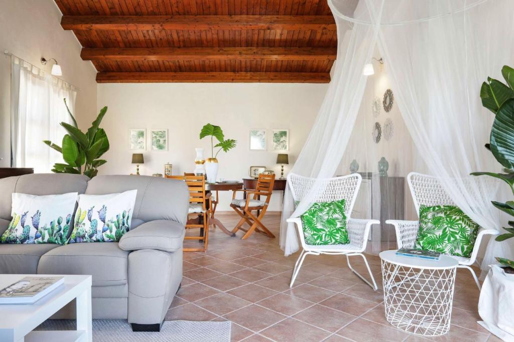 Villa Marzallo by Villa Plus photo 3