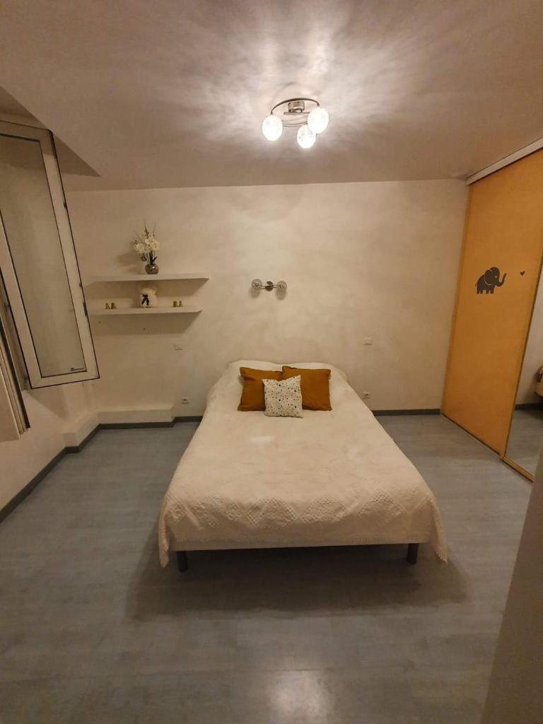 Appartement ardeche vallée de l'ouvèze SANS extérieur mais à proximité de parcs photo 3