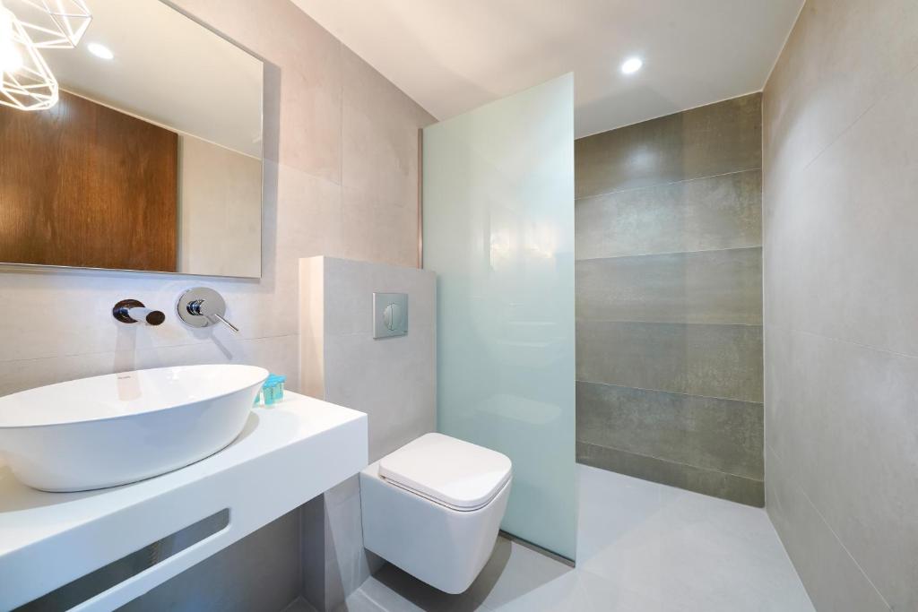 Miracle Suites by Klisma beach photo 4
