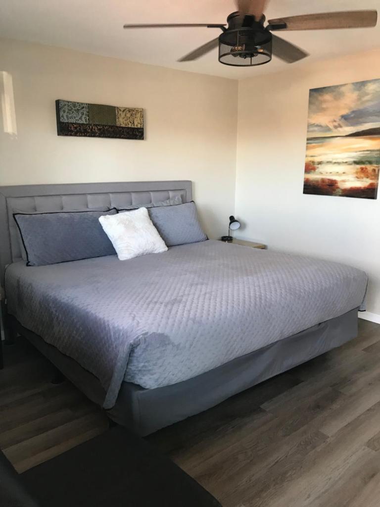 Red Rock Motel image