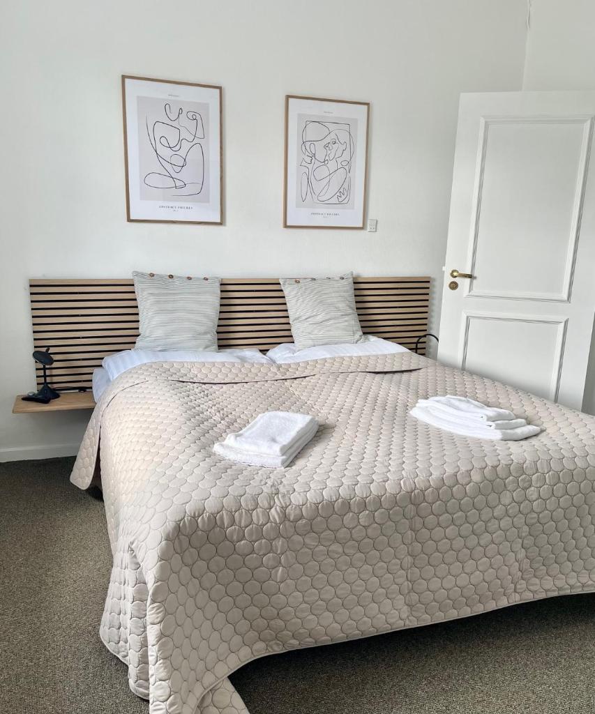 Hos Martin - Bed and Tee Kitchen - Kontaktløst - Contactless photo 2