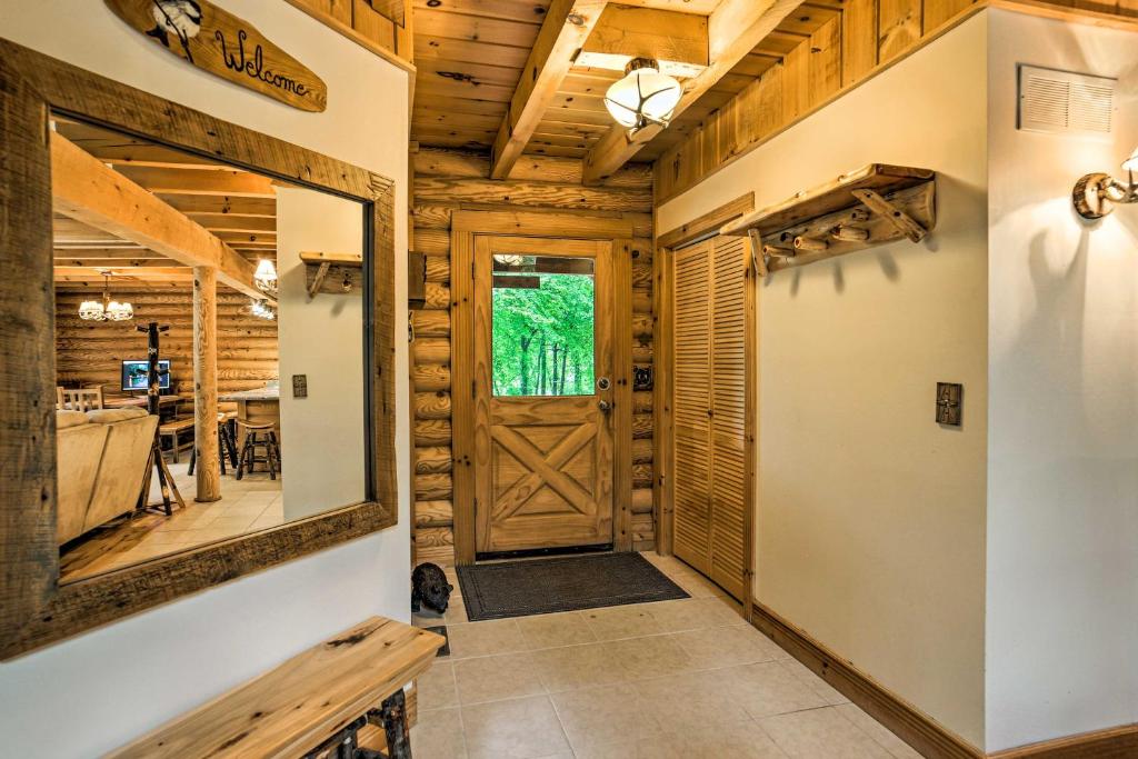 Classy Home with Hot Tub Walk to Gilletts Lake photo 3