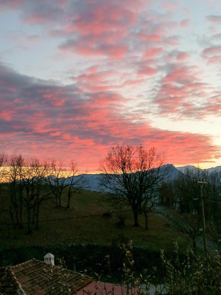 Meteora's sunset photo 4