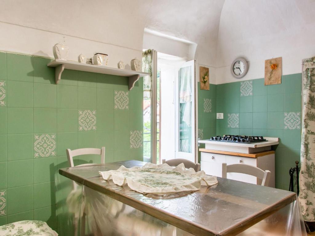 Quaint holiday home in Calizzano in a nice area