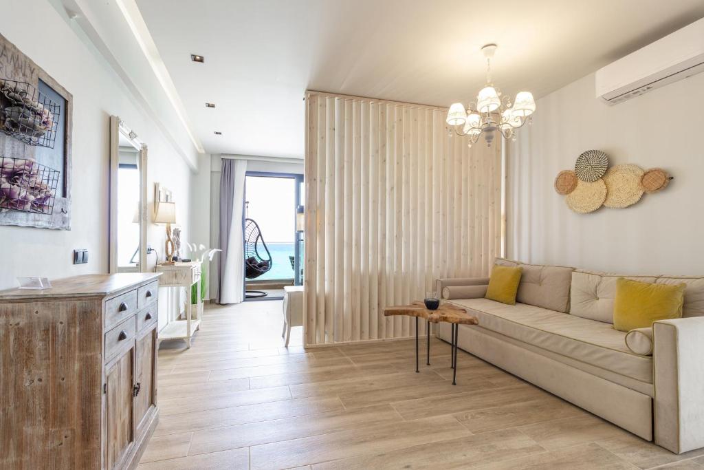 Alkionides Apartments photo 3