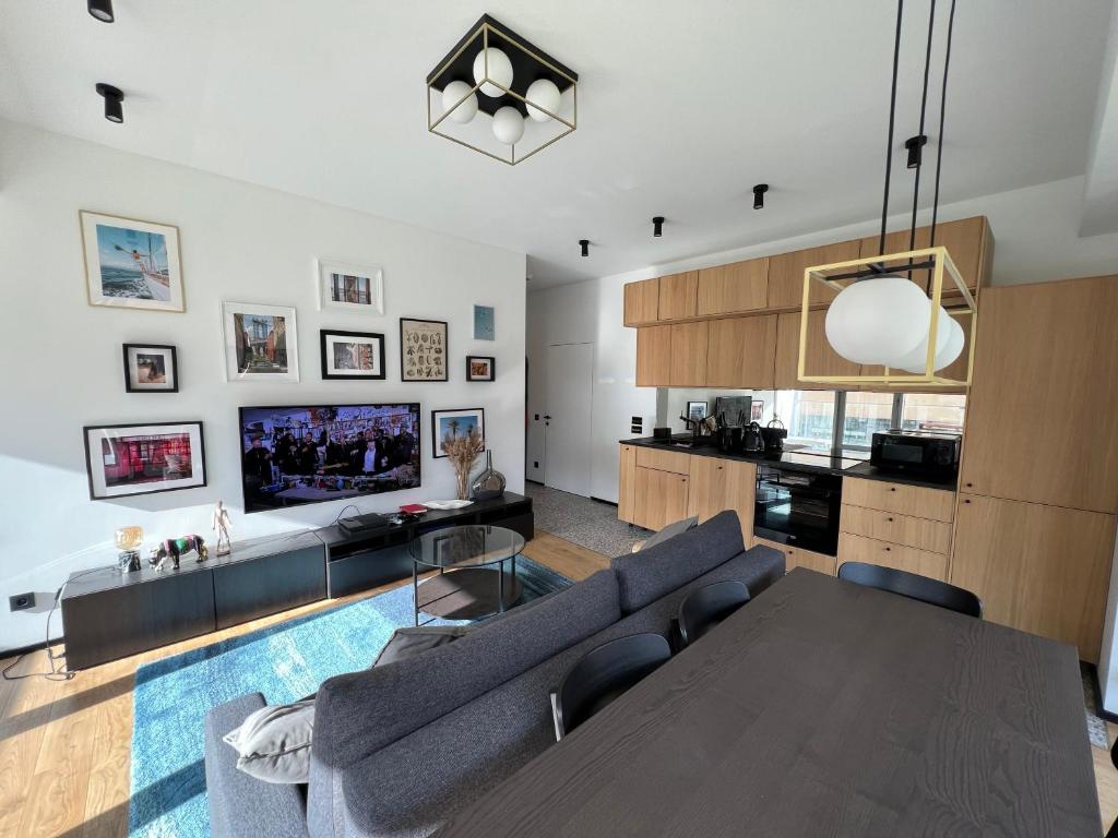 New Exclusive 2BD apartment by the sea photo 4