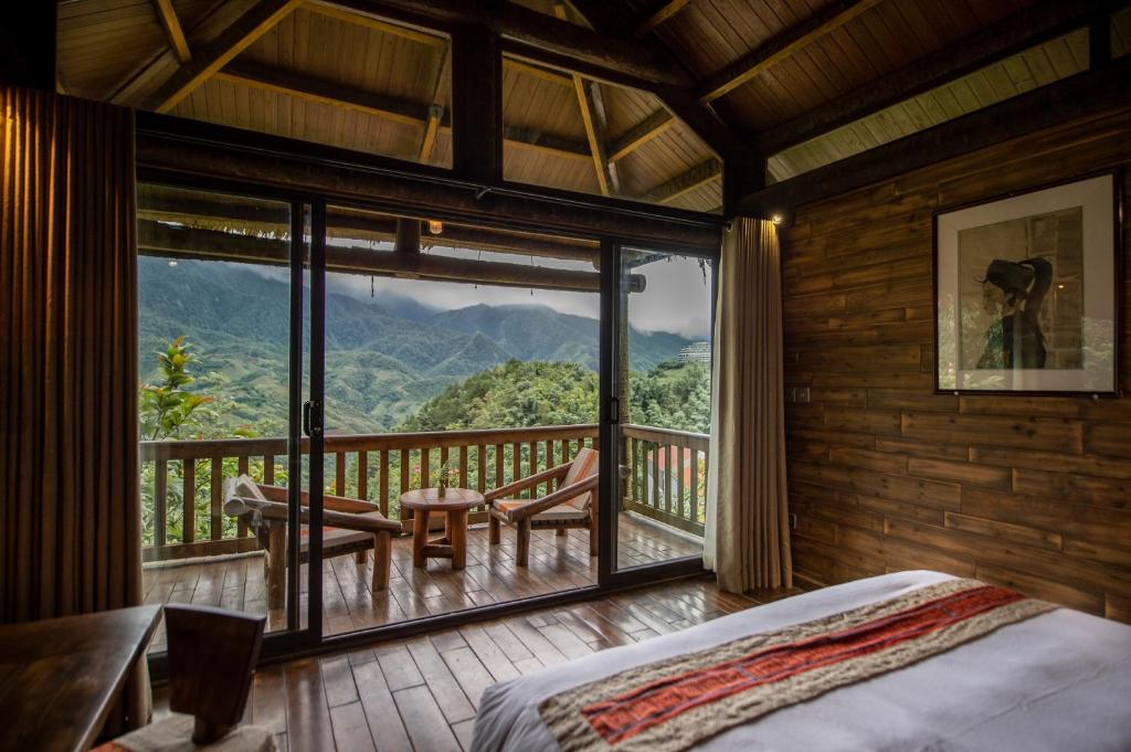 Sapa Jade Hill Resort & Spa