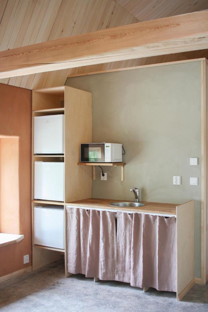 Pinewood Guesthouse photo 4