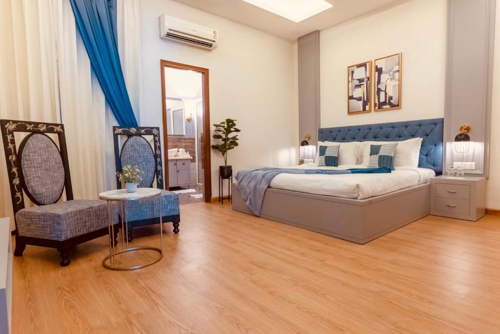 Silver Leaf Apartments photo 2