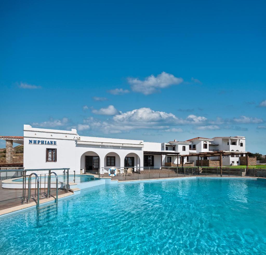 Niriides Apartments photo 3