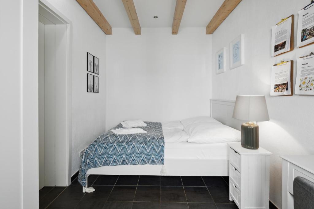 Urban city home photo 1