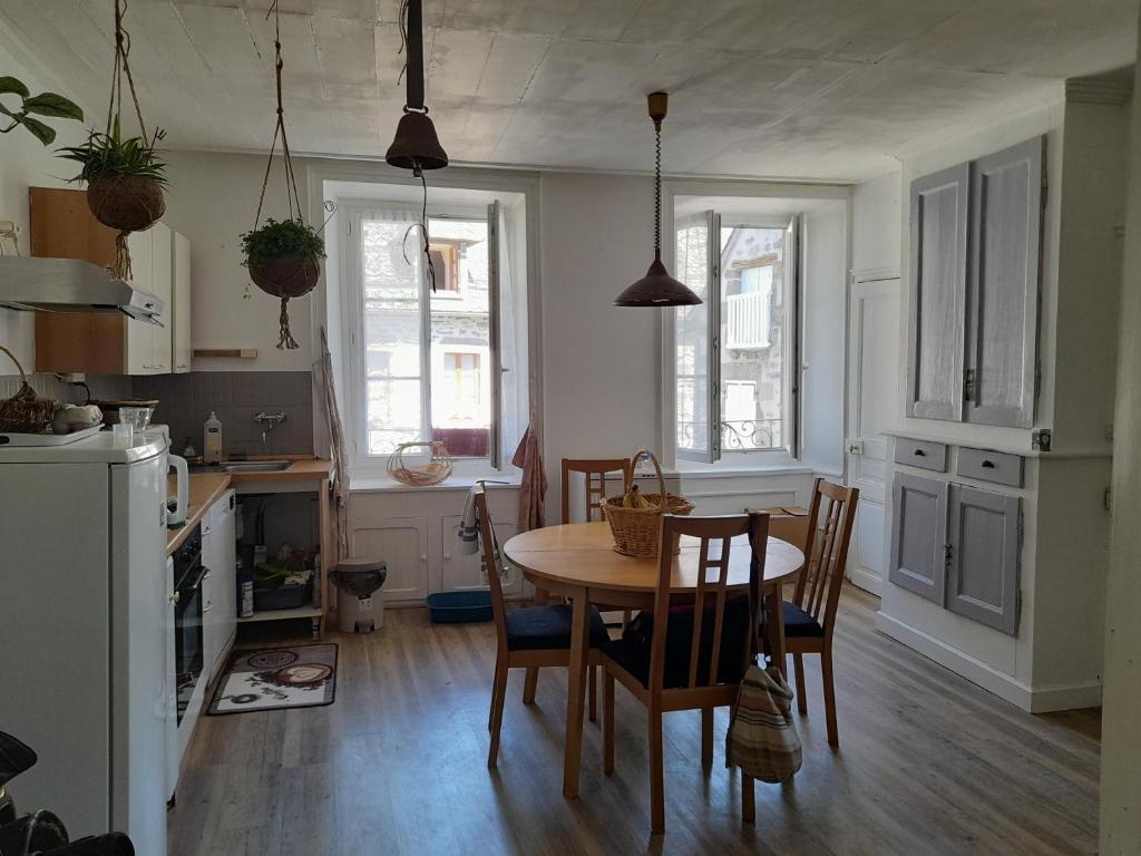 Le gîte de Fifi . Au cœur de la cité médiéval. photo 4