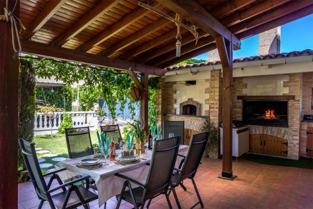 Lujosa Casa Rural el Altico con barbacoa, chimenea y zona infantil photo 3