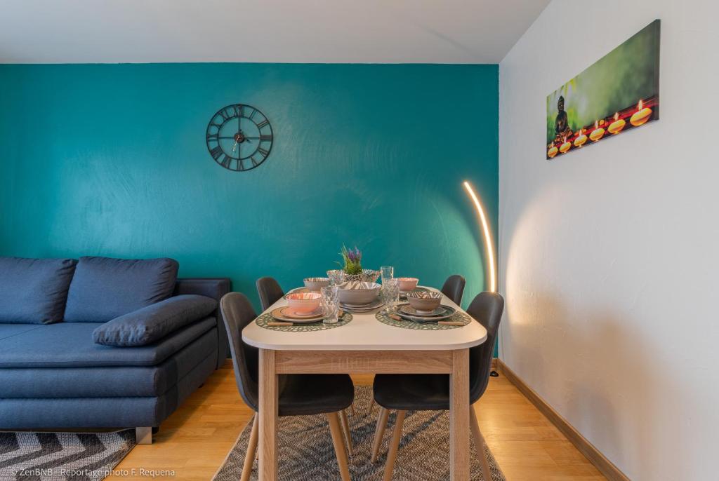 ZenBNB - LE MODERNA - Near Train Station - Spacious - Design photo 3