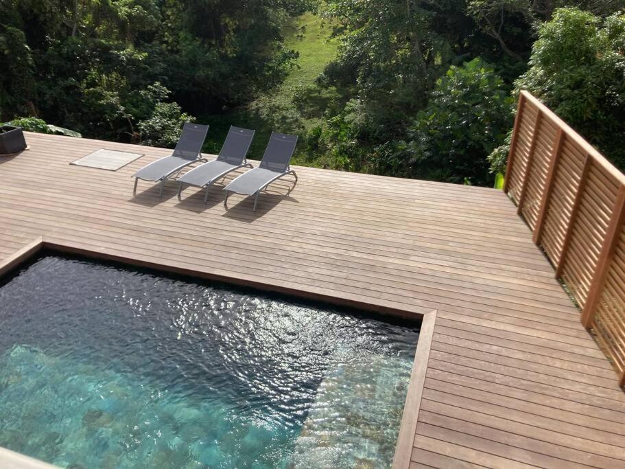 KAZ'ANTILLAISE APPT AVEC PISCINE TI MAEVA 3/4P. LE LAMENTIN photo 3