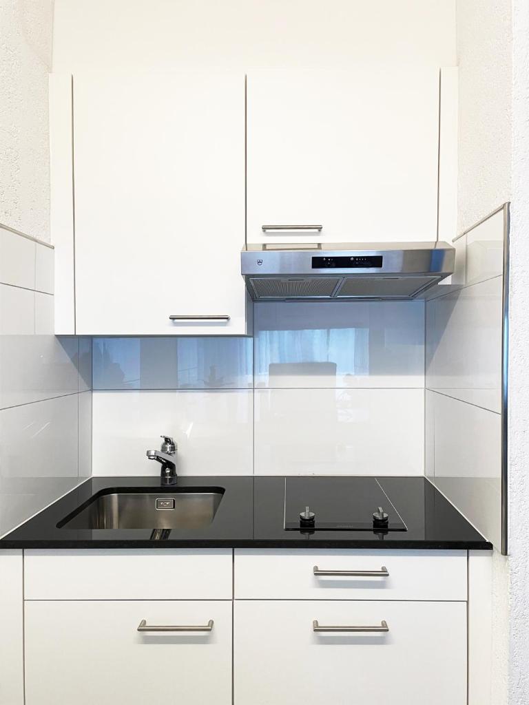 Modern renoviert mit Hallenbad + Fitness photo 3
