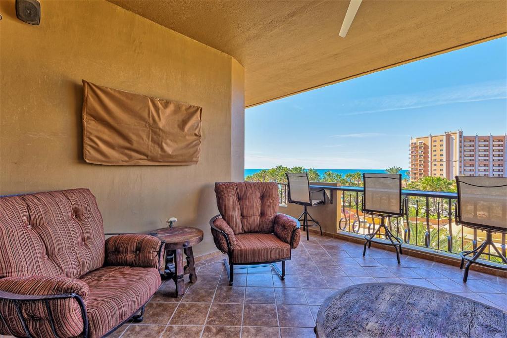 Bella Sirena 304-A Luxury Condo with Amazing View photo 2