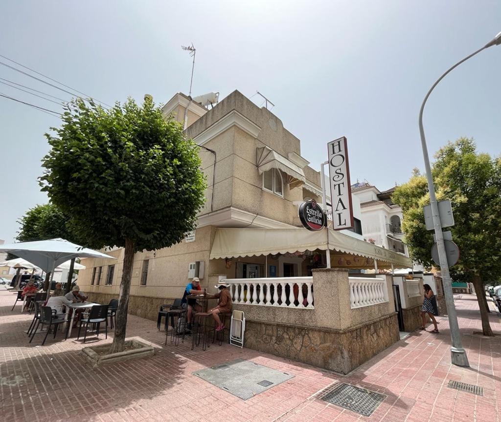Hostal Restaurante La Giralda photo 4