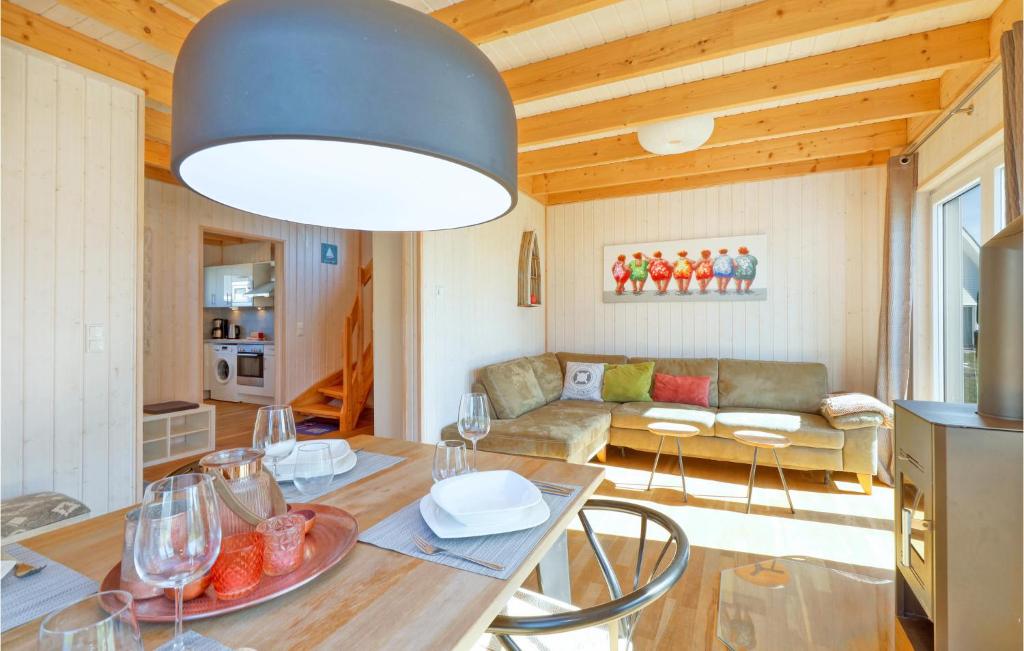 Awesome Home In Ostseeresort Olpenitz With 2 Bedrooms, Wifi And Sauna photo 3