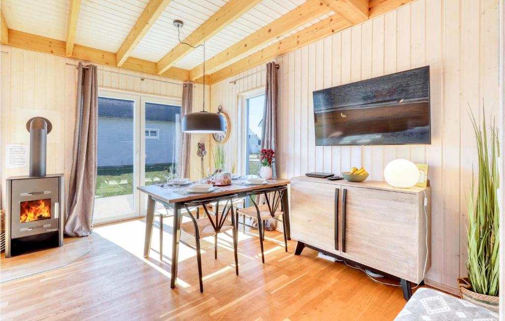 Awesome Home In Ostseeresort Olpenitz With 2 Bedrooms, Wifi And Sauna photo 4