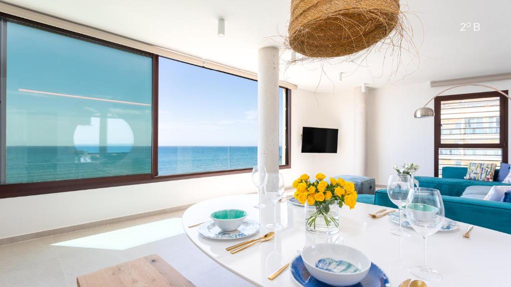 Higueron Rental Beach Club Suites photo 3