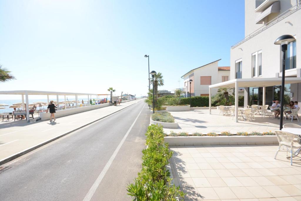 Hotel Caravel photo 1