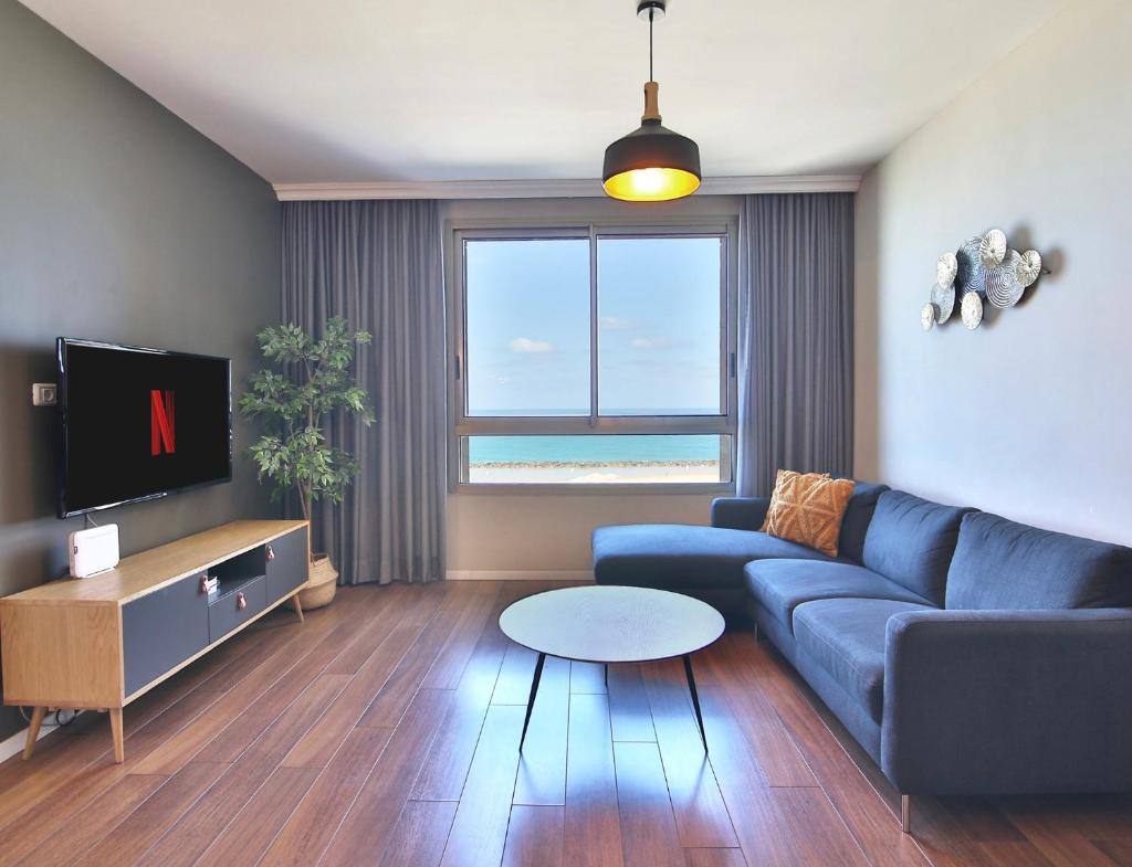 Luxury Suites by Notaly Ariel - Carmel Beach photo 1