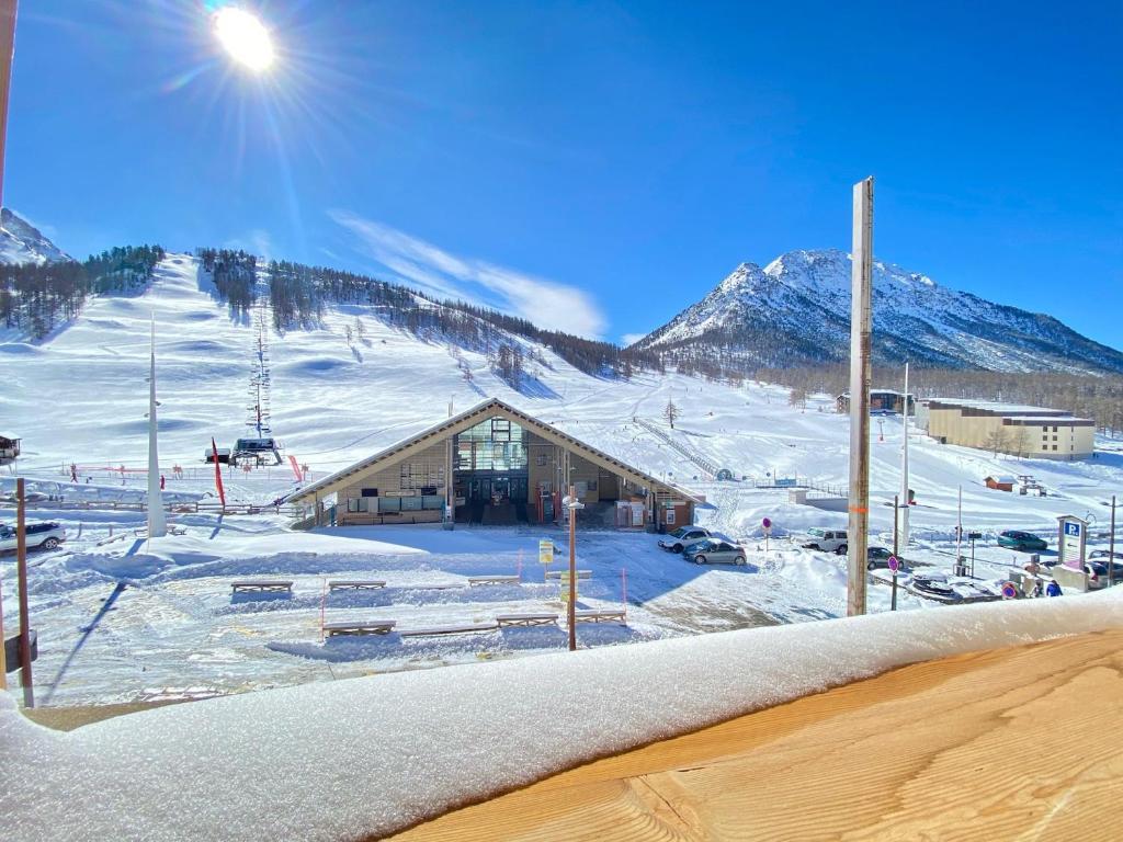 Le Janus, pied des pistes, 2 garages, terrasse avec sauna photo 1