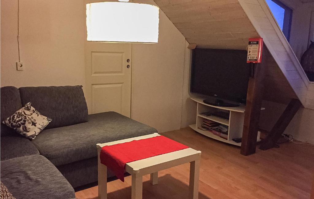 Nice Home In Tenhult With 3 Bedrooms photo 2