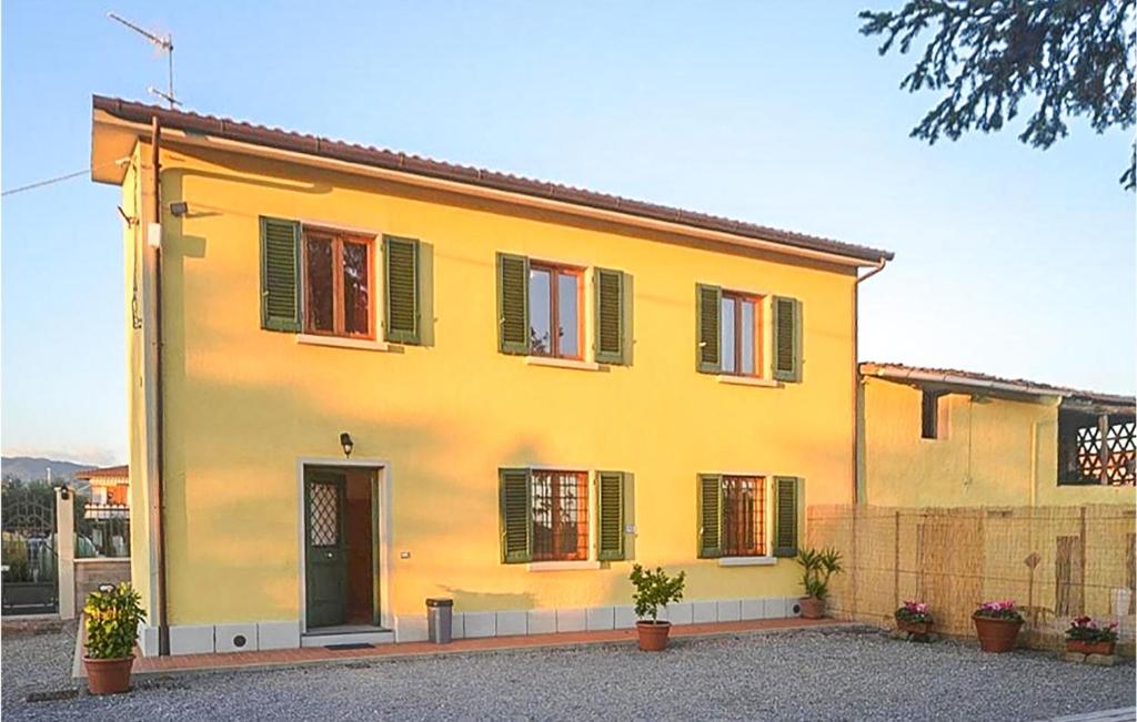 Beautiful Home In Montecatini Terme With Wifi, 2 Bedrooms And Outdoor Swimming Pool photo 2