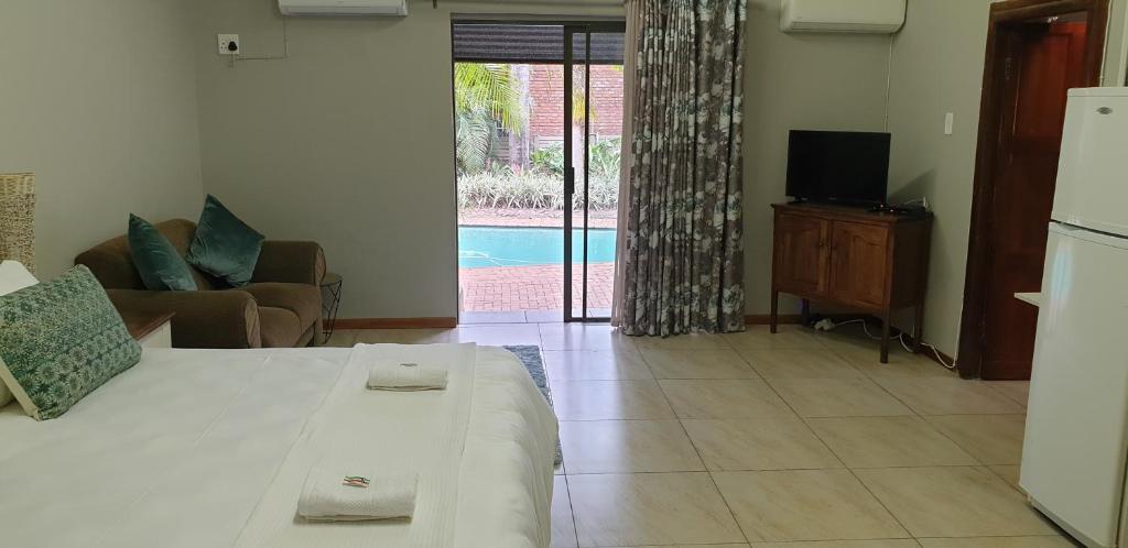 Stoep Cafe Guest House photo 2