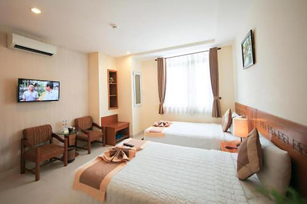 Attica Hotel