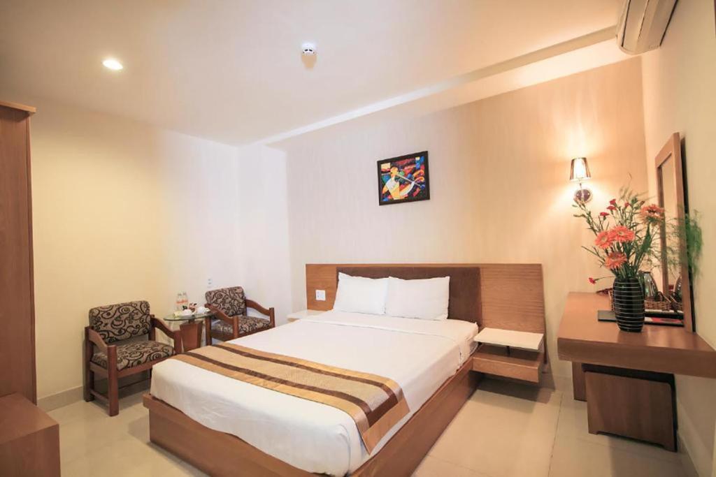 Attica Hotel