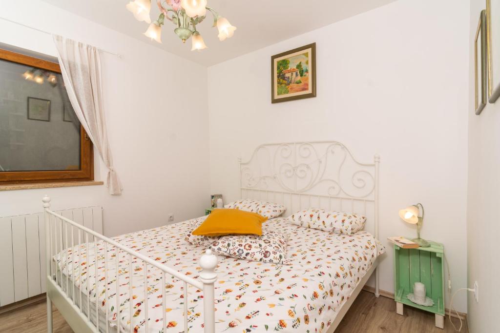Apartman Laura photo 1