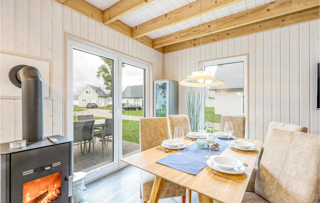 Stunning Home In Ostseeresort Olpenitz With 2 Bedrooms, Wifi And Sauna photo 3