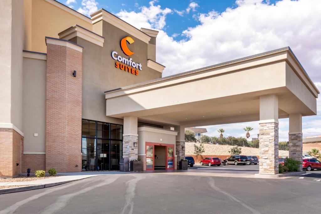 Comfort Suites St George - University Area image