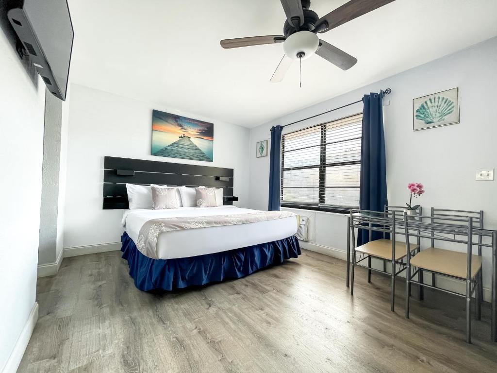 Silver Spray Motel photo 4