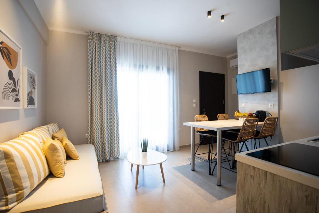 Marineiko Luxury Apartments photo 4