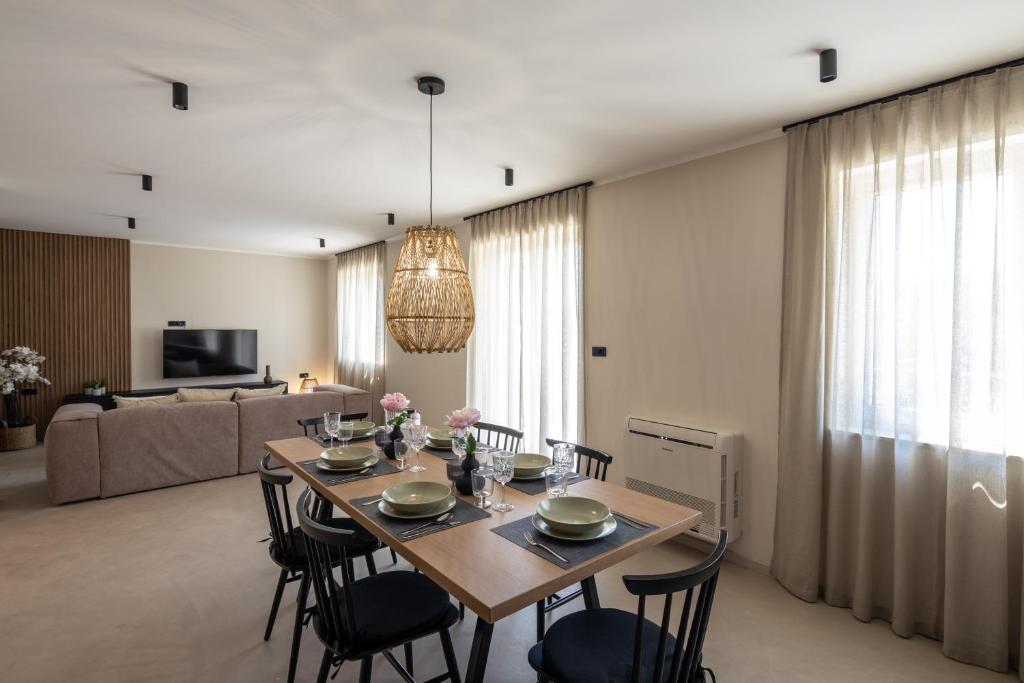 3 Luxury bedroom Apartment EMMA photo 1