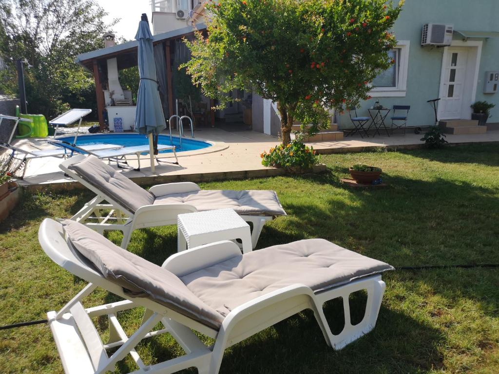 Chillout Apartments with Pool Patricia photo 3