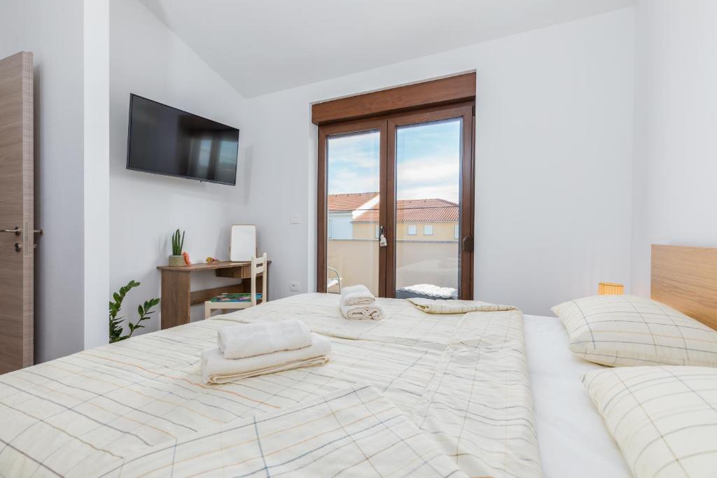 Rental house Nada photo 1