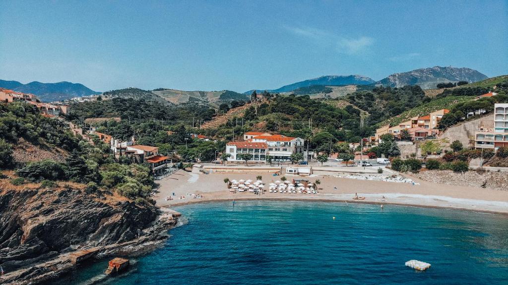 Les Elmes - Hôtel, Spa & Plage Privée photo 1