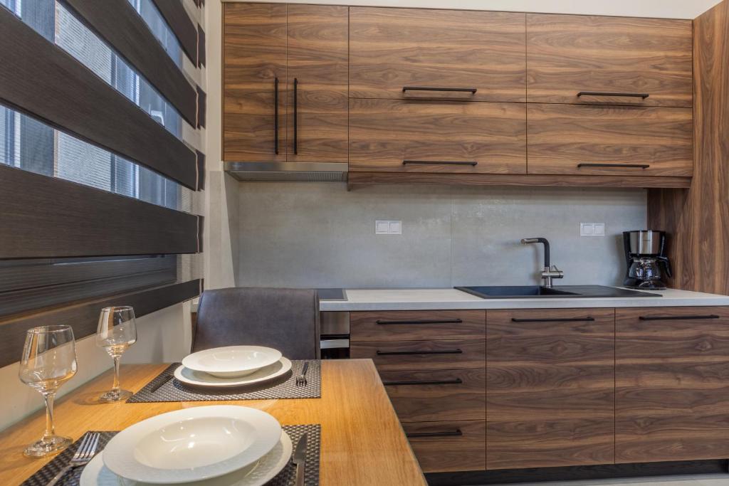Artemis Apartment photo 3