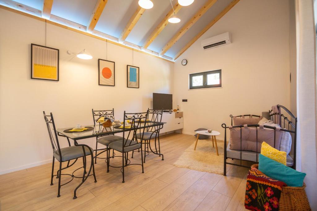 Apartment Vijula - central with private parking photo 1