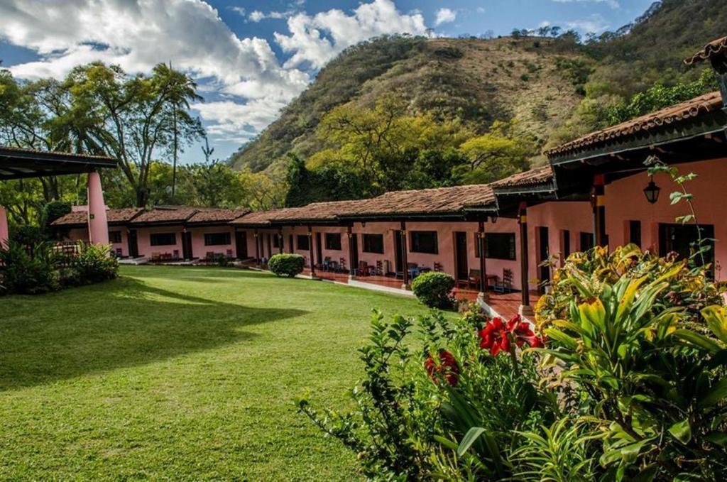 Hotel Agua Blanca photo 2