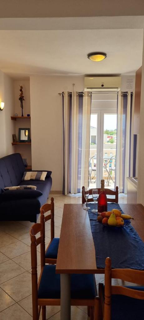 Apartments Kala photo 3